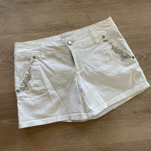 BKE white twill shorts - Picture 1 of 4
